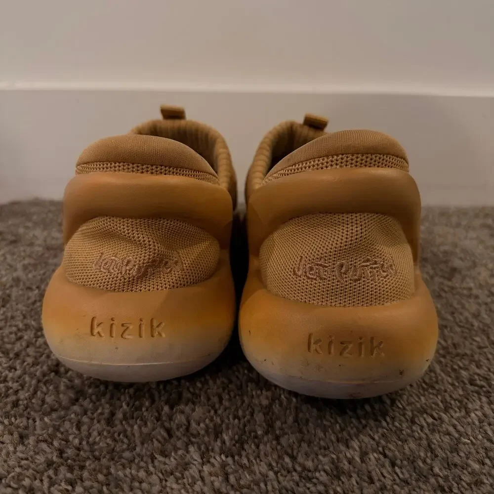 JET-PUFFED X KIZIK Unisex Mars Roamer Toasted Marshmallow Shoes Size M10/W11.5
